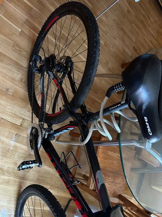 Bicicleta B-Pro Negra y Roja