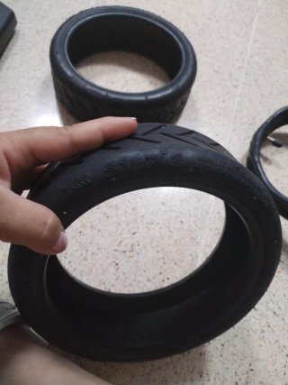 Ruedas y cámaras patinete eléctrico