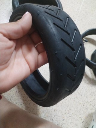 Ruedas y cámaras patinete eléctrico