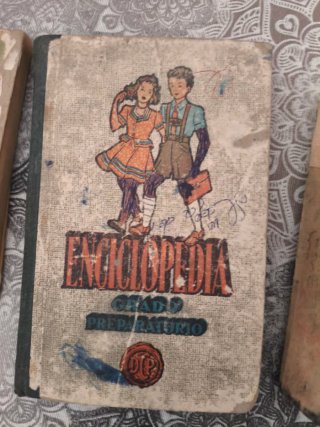 Lote 3 libros antiguos: Historia, Enciclopedia, Di