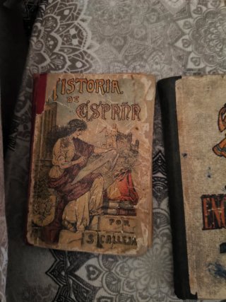 Lote 3 libros antiguos: Historia, Enciclopedia, Di