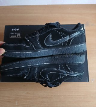 Nike Air Jordan 1 Low Travis Scott Negro