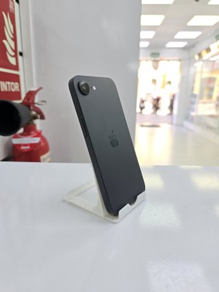 iPhone 16e 256GB Negro Como Nuevo Sin Caja.
