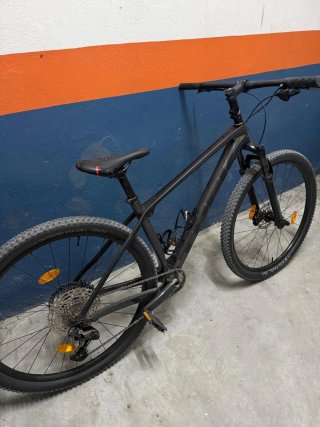 Bicicleta de montaña Precaliber 9.5