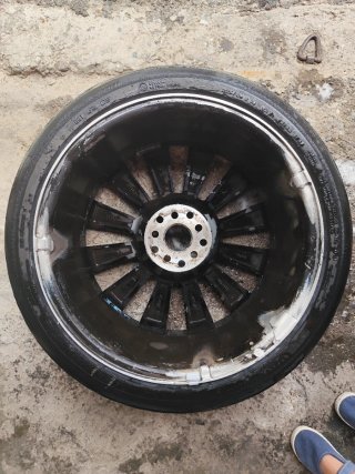 Neumático 225/40R18 continental
