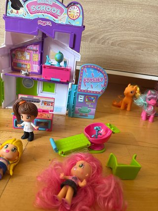 Lote Pinypon: Casa Profesiones,coche y 10 Muñecas