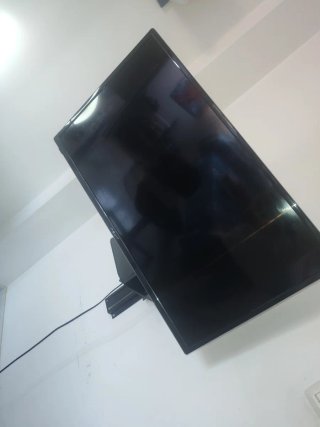 Televisión Nevir Negra