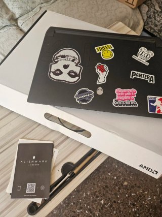 Alienware m17 R5 17,3 Ryzen 7 32GB RTX