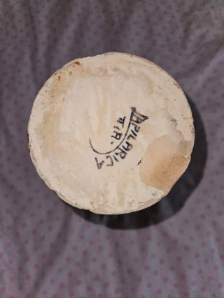 Jarrón antiguo decorado
