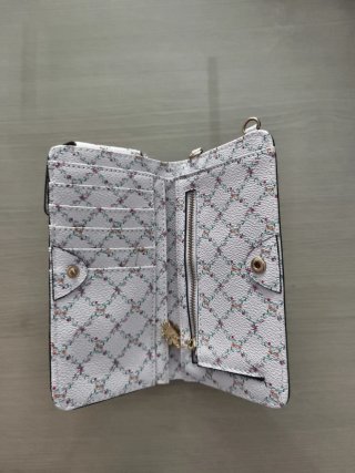 Cartera Porta móvil Parfois floral