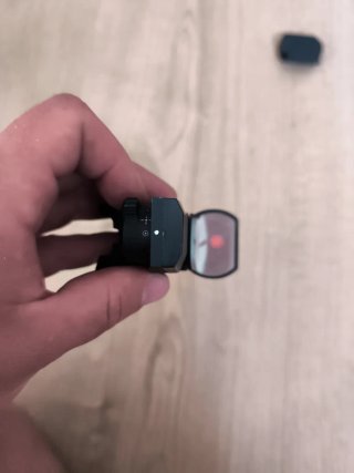 Punto Rojo Holográfico (Red Dot)