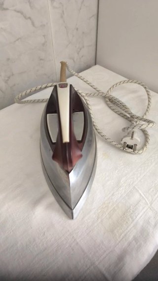 Plancha GB Modelo 1601-500