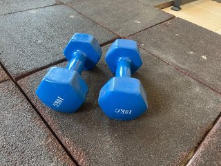 Mancuernas 10kg (Par) Prácticamente nuevas.