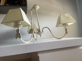 Lámpara infantil beige/blanca