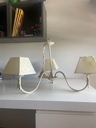 Lámpara infantil beige/blanca