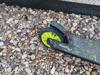 Patinete Oxelo plegable con suspensión