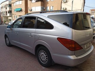 SsangYong Rodius 2009