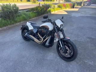 Harley-Davidson FXDR 114
