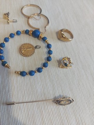 Set bigiotteria blu e oro