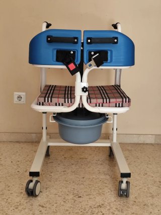 Silla de ducha con elevador