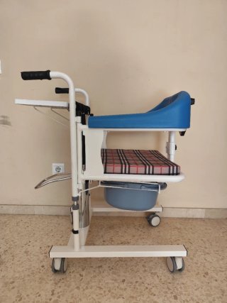 Silla de ducha con elevador