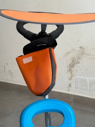 Triciclo infantil con toldo y cesta