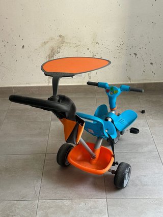 Triciclo infantil con toldo y cesta