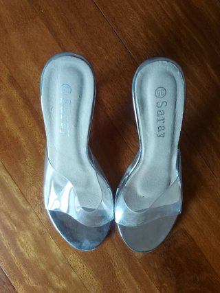 Tacones transparentes talla 35