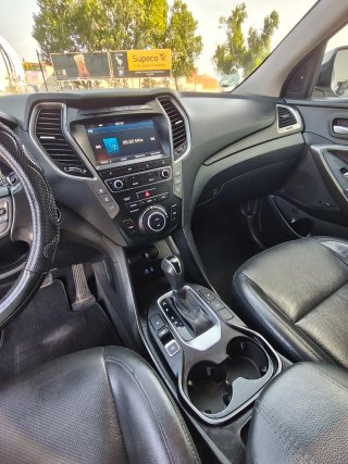 Hyundai Santa Fe 2016