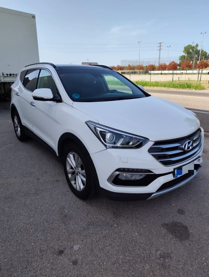 Hyundai Santa Fe 2016 - foto 1