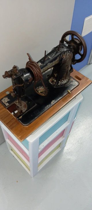 Cabezal Máquina Coser Wertheim Vintage