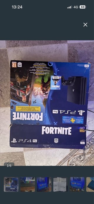 PS4 pro  Fortnite 1TB + 2 Mandos
