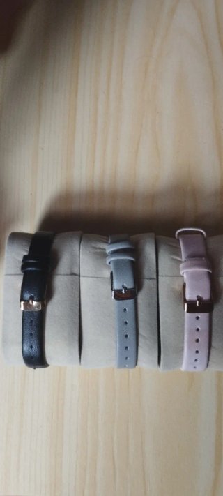 Relojes de vestir para mujer .se vende los tres