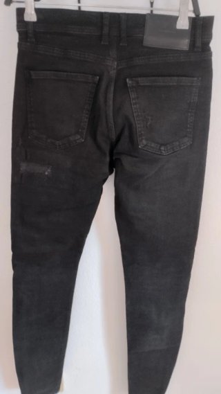 Pantalón vaquero Zara hombre negro talla 38