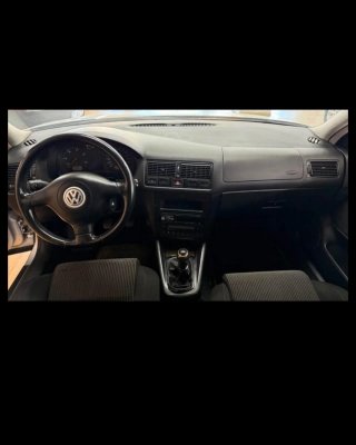 Volkswagen Golf 2003