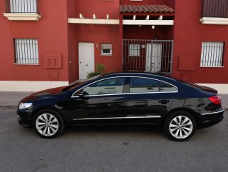 Volkswagen Passat CC 2011