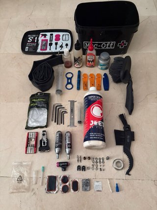 Kit Limpieza Reparación y Engrase Bicicleta