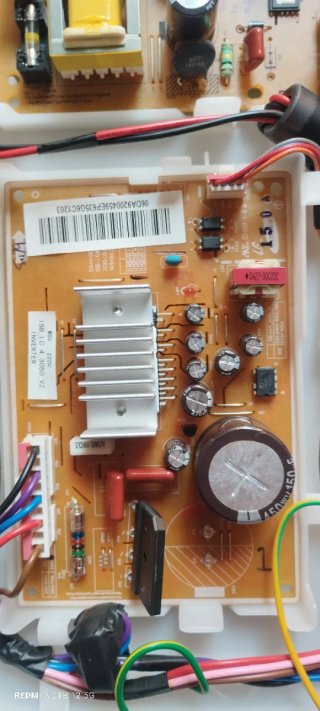 Placa electrónica y fuente de alimentación l