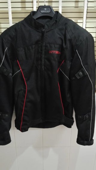 Chaqueta Moto MTECH Negra y Roja.