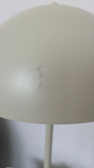 Lámpara de mesa Arleth beige moderna