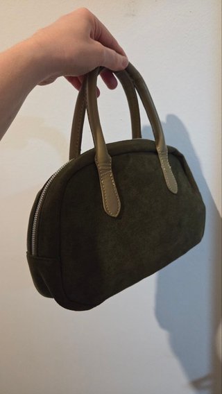 Bolso verde tipo bowling