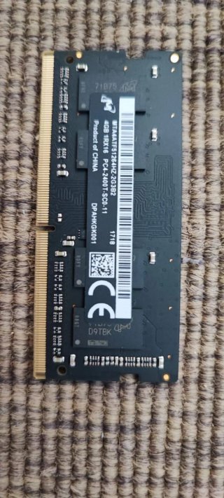 Memoria RAM Micron 4GB PC4-2400T