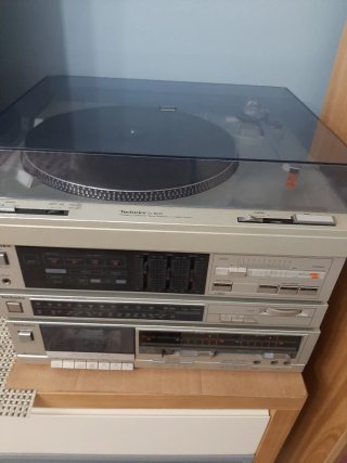 Equipo de Música TECHNICS 4 Módulos Plata