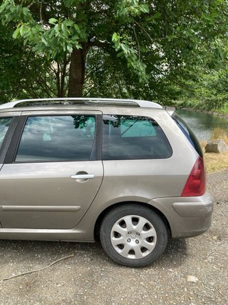 Peugeot sw 2005
