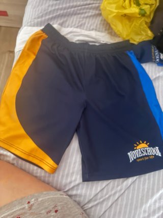 Uniforme Novaschool Talla 20