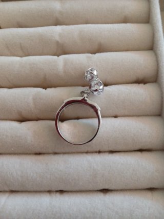 Anillo plata con colgantes de cristal