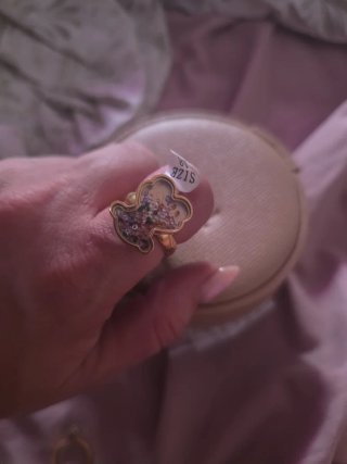 Anillo Oso Dorado con Purpurina Morada