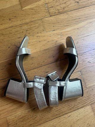Sandalias Uterqüe plateadas tacón bloque