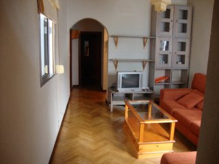 Se alquila piso en calle Miguel de Prado 75m²