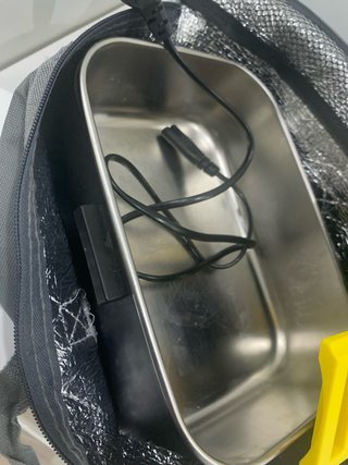 Fiambrera eléctrica gris